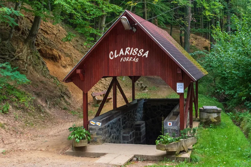 Clarissa-forrás Parádóhuta Mátra